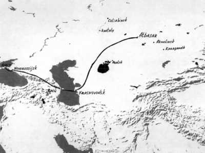 Lo sviluppo si interrompe bruscamente con l'avvento regime sovietico, che confisca le terre e soffoca ogni tentativo di resistenza. Nel 1941 l'esercito tedesco occupa temporaneamente Kerch e dintorni: la minoranza � accusata di collaborazionismo con i nazisti e il 28 gennaio 1942 viene interamente deportata in Kazakistan